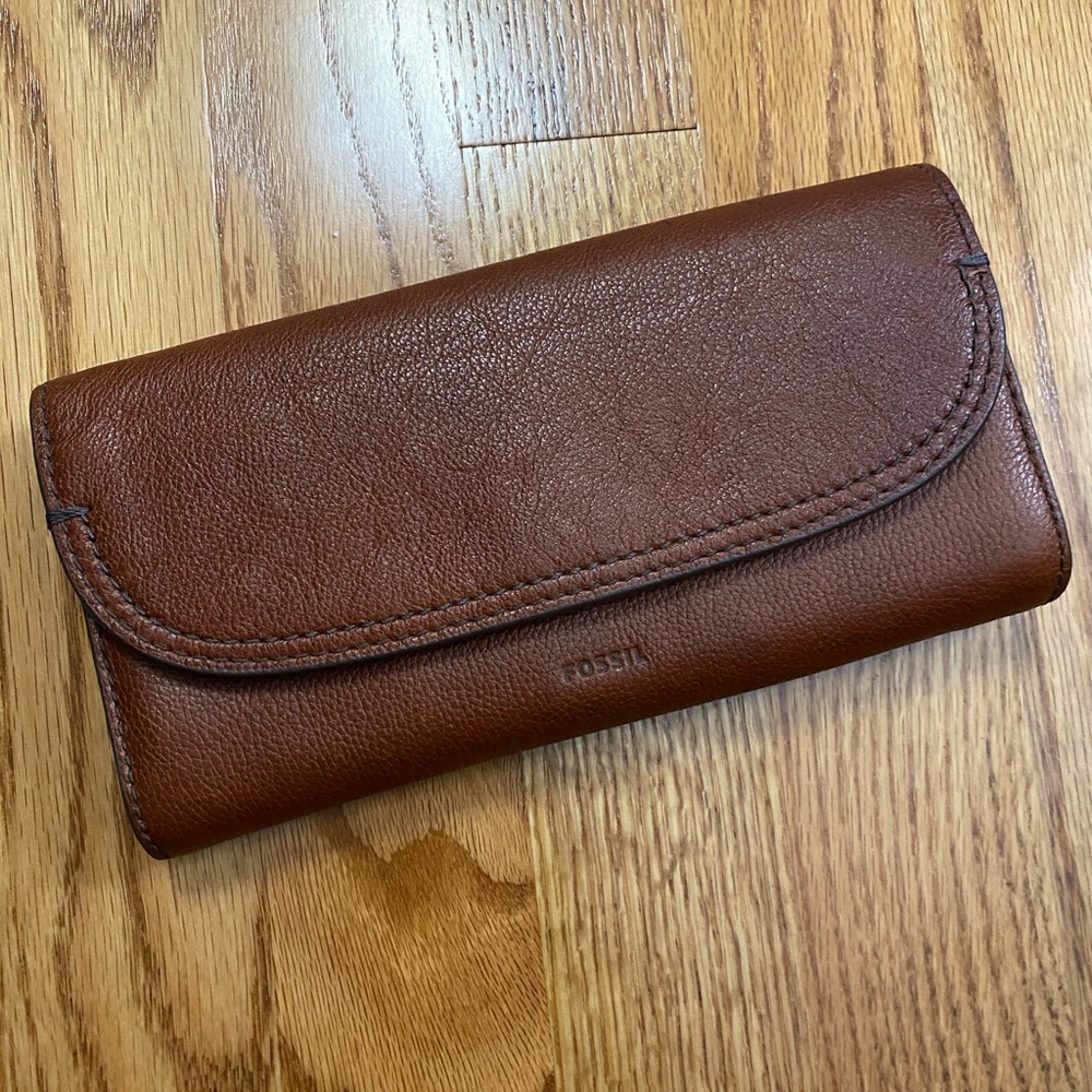 Fossil wallet